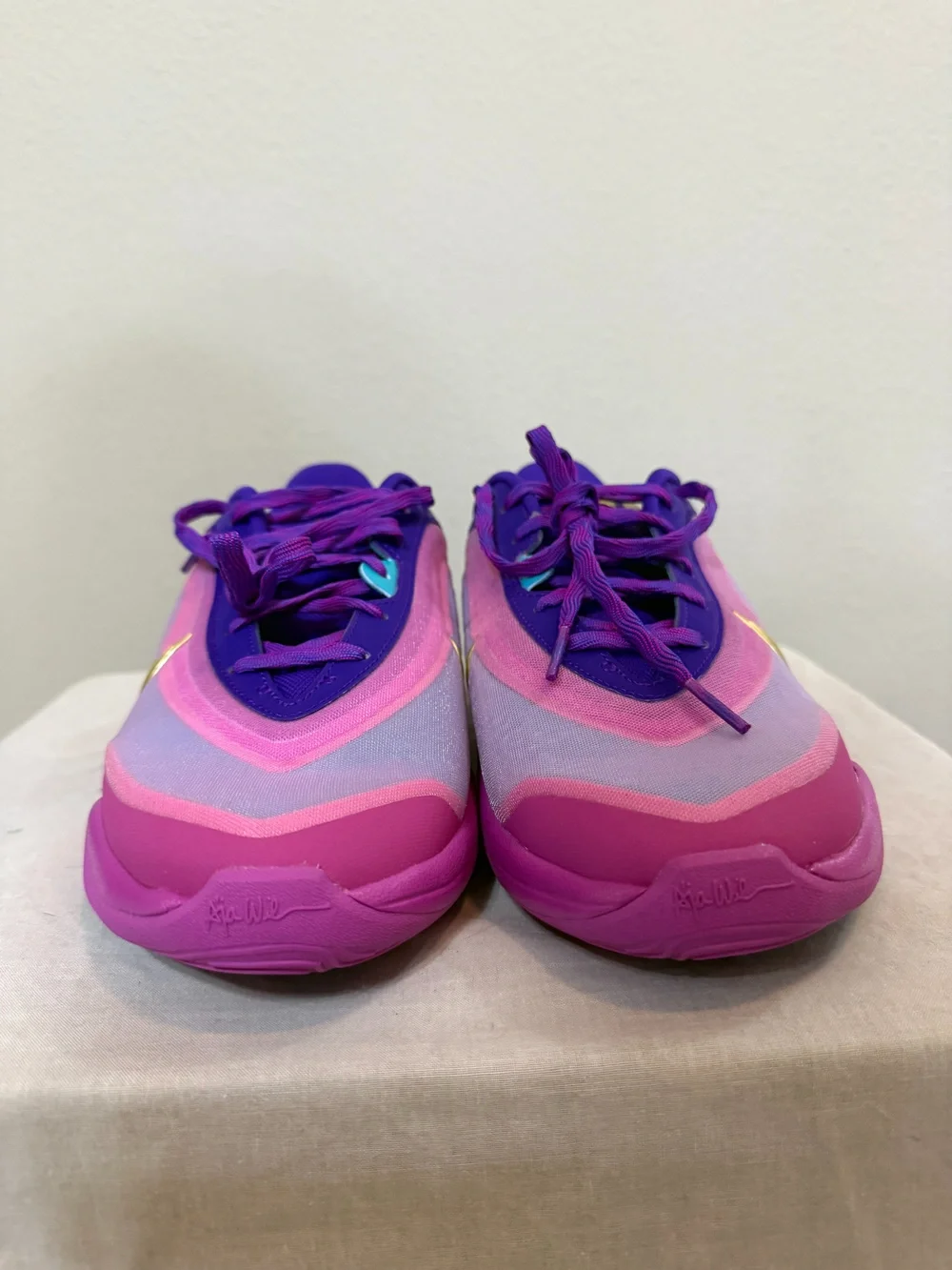 Nike A'One Gs Basketball Shoes Purple Pink Gold Size 6.5Y, Fit Women size 8